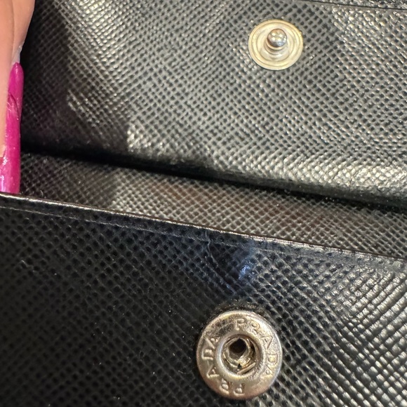 Authentic Prada men’s wallet - Picture 6 of 16